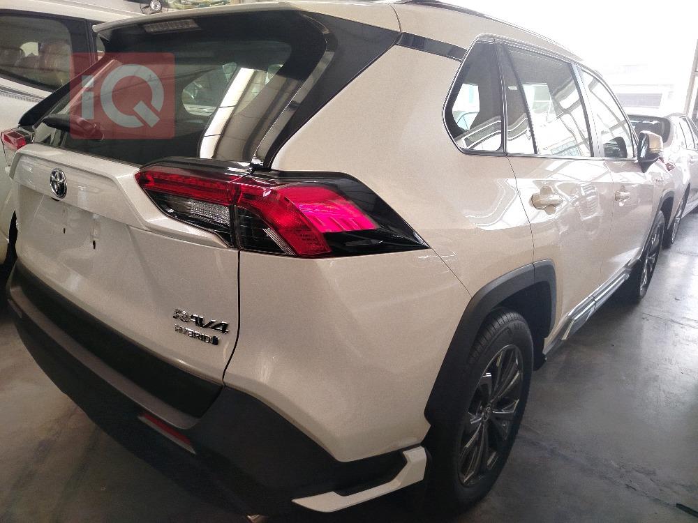 تويوتا راف 4